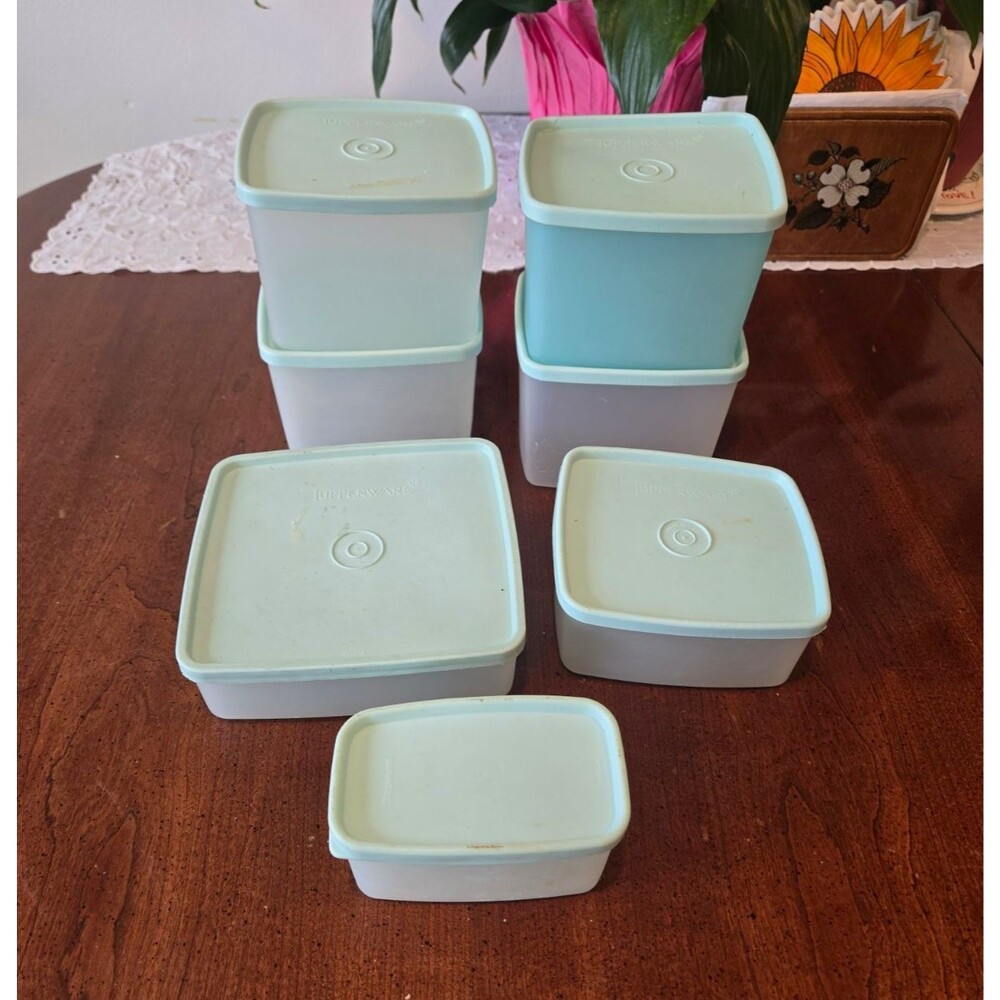 Tupperware Modular Mates Square Plastic Storage Container Set 7pc Snap Lids